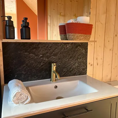 Tiny Pampa - Etang & Bain Nordique * Etival-les-le-Mans